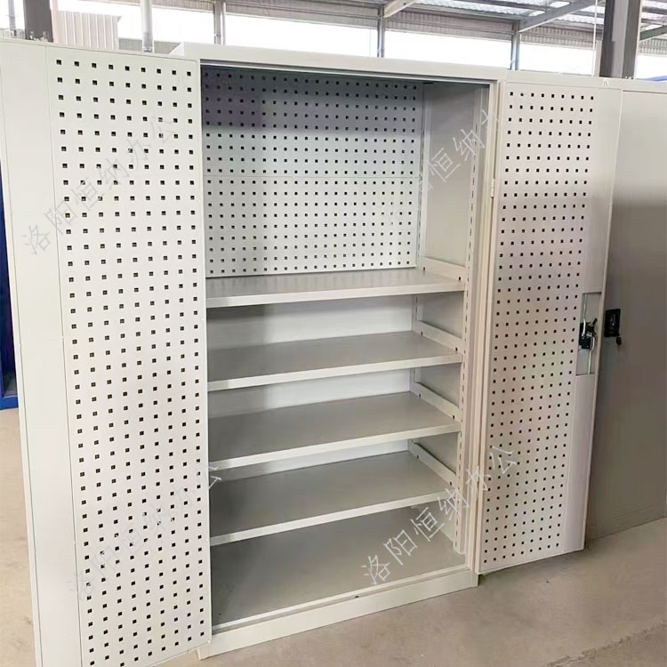 重型工具柜天地锁与层板细节